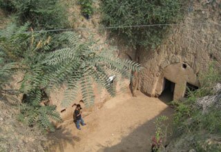 Anwu Village Cave House