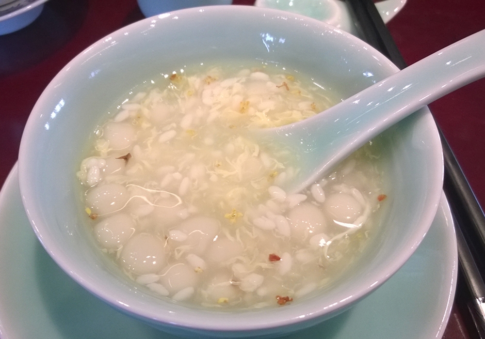  Small Glutinous Dumplings Boiled with Sweet Rice Wine
