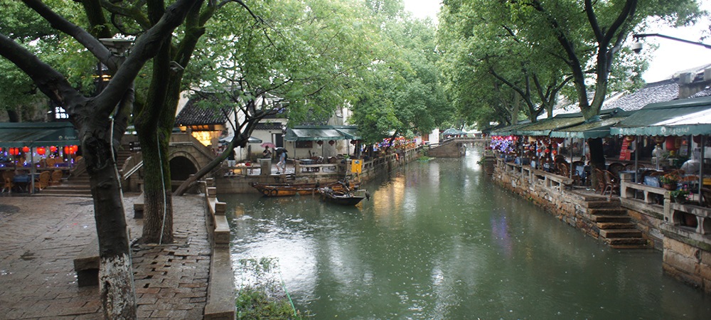 A Rainy Day in Tongli